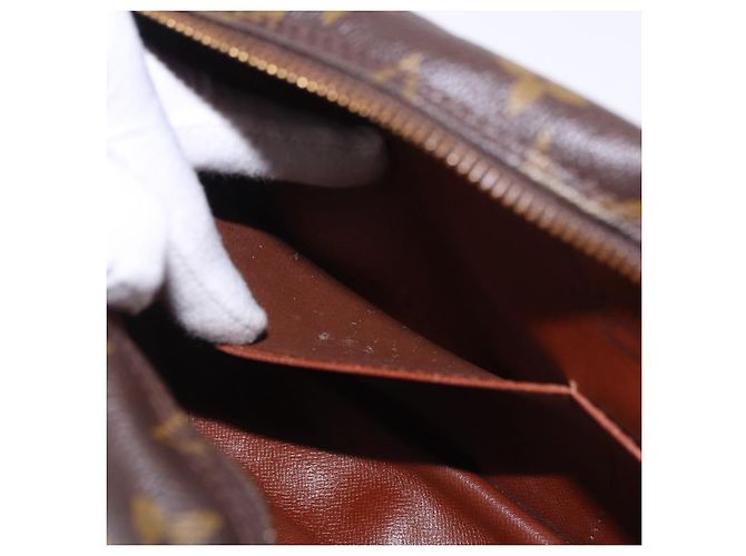 LOUIS VUITTON Monogram Compiegne 28 Clutch Bag M51845 LV Auth hk4095 Monogramma - vista 20