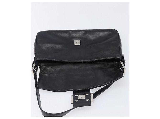 Borsa a spalla FENDI Mamma Baguette in pelle nera argento Auth yk20771SAM Nero - vista 20