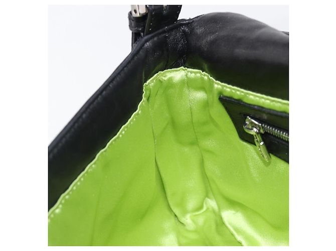Borsa a spalla FENDI Mamma Baguette in pelle nera argento Auth yk20771SAM Nero - vista 23