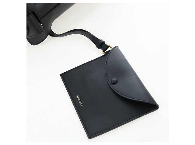 Borsa a secchiello a tracolla BURBERRY in pelle nera e oro Auth am12540V Nero D'oro - vista 25