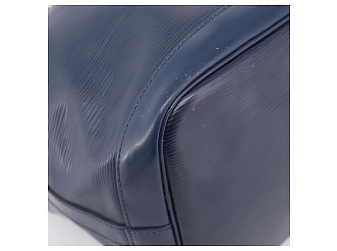 Borsa a tracolla LOUIS VUITTON Epi Petit Noe Indigo M40675 LV Auth 201946A Blu - vista 14