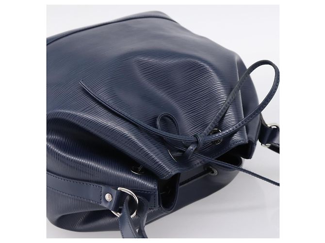 Borsa a tracolla LOUIS VUITTON Epi Petit Noe Indigo M40675 LV Auth 201946A Blu - vista 6