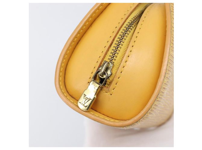 LOUIS VUITTON Epi Dauphine PM Pouch Yellow M48449 LV Auth hk4081 Giallo - vista 17