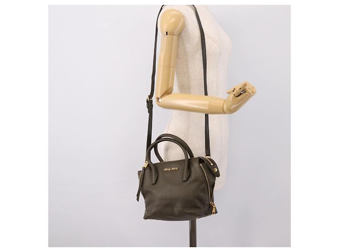 Borsa a mano Miu Miu in pelle 2way Khaki Gold Auth 201966A D'oro Cachi - vista 24