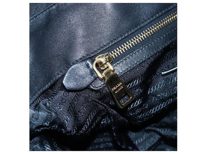 Borsa a Mano PRADA Nylon 2way Nero Oro Auth 200017V D'oro - vista 26