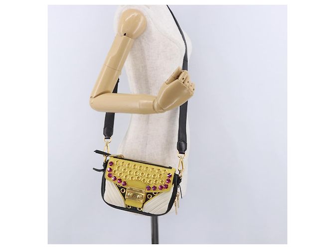 Borsa a tracolla Miu Miu Biker Studs in pelle nera e oro Auth 200282V Nero D'oro - vista 27