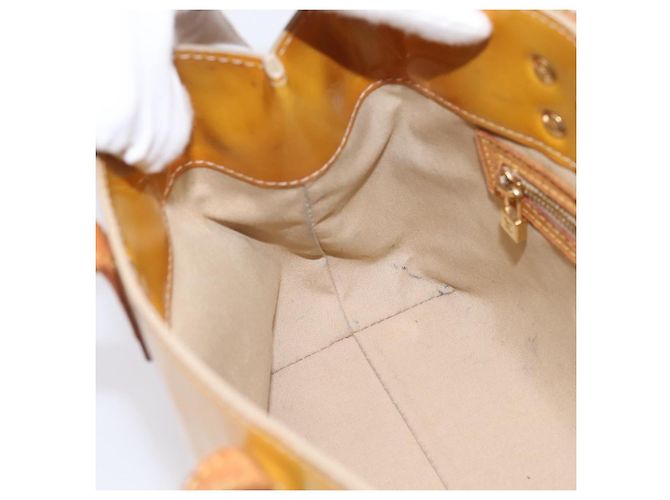Borsa a mano LOUIS VUITTON Monogram Vernis Reade PM Beige M91144 LV Auth bs37012 - vista 18