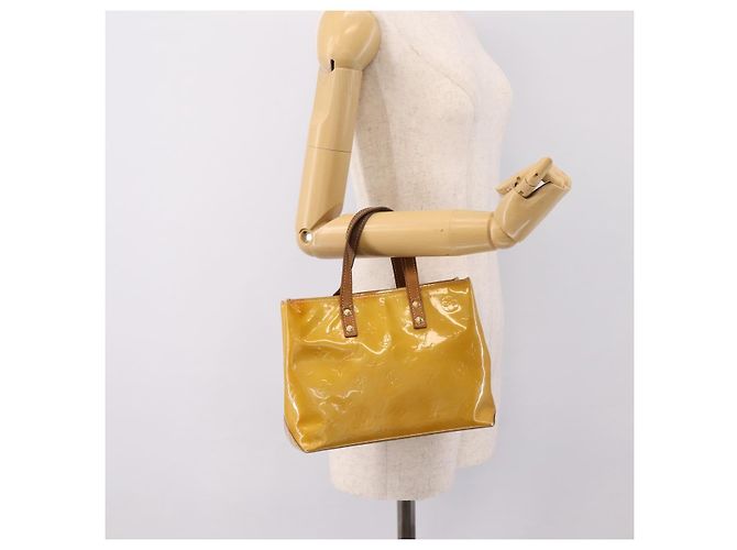 Borsa a mano LOUIS VUITTON Monogram Vernis Reade PM Beige M91144 LV Auth bs37012 - vista 21