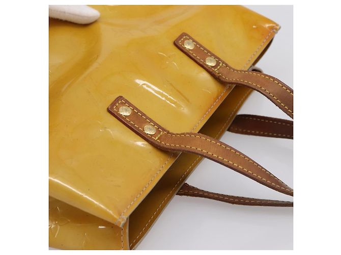 Borsa a mano LOUIS VUITTON Monogram Vernis Reade PM Beige M91144 LV Auth bs37012 - vista 6