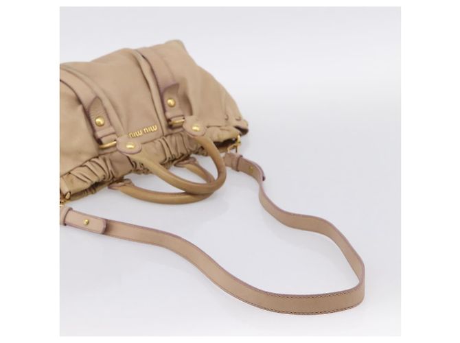 Borsa a mano Miu Miu in pelle 2way Beige tono oro Auth 199333A - vista 10