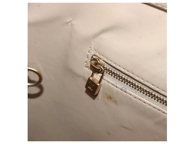 Bolso de mano LOUIS VUITTON Monogram Vernis Houston Beige M91004 LV Auth hk4033 - vista 24