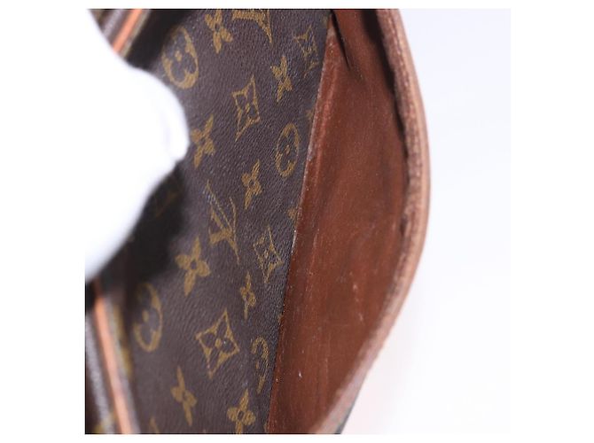 LOUIS VUITTON Monogram Compiegne 28 Clutch Bag M51845 LV Auth 199868 Monograma - vista 11