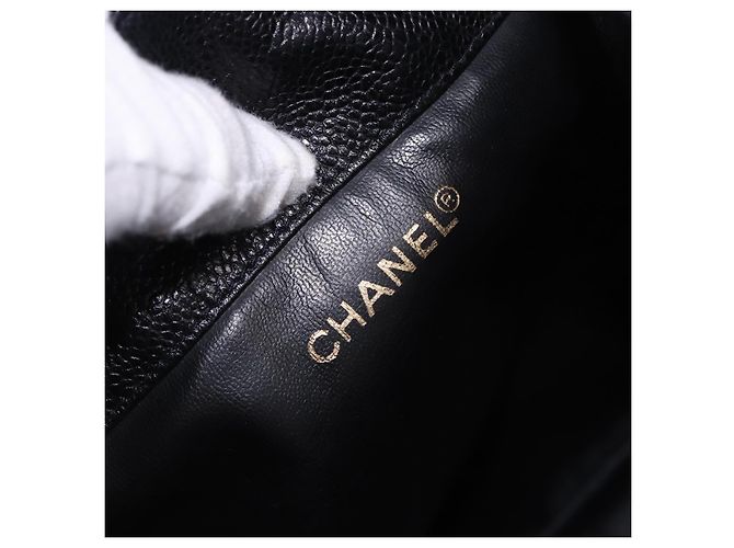 Borsa a tracolla CHANEL Triple Coco Chain in pelle Caviar Nera e Oro CC Auth yk20817SAV Nero D'oro - vista 10