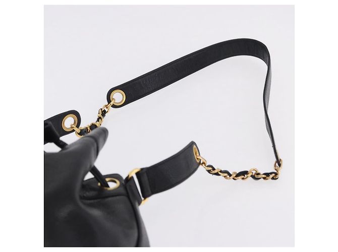 Borsa a tracolla CHANEL Triple Coco Chain in pelle Caviar Nera e Oro CC Auth yk20817SAV Nero D'oro - vista 14