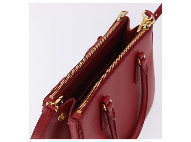 Borsa a mano PRADA Galleria in pelle Saffiano 2way Rossa Oro Auth 199932V Rosso D'oro - vista 6