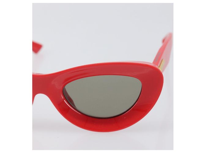 Gafas de sol BOTTEGA VENETA Plástico Rojo Auth bs36855V Roja - vista 6