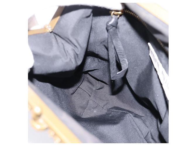 Borsa a tracolla Miu Miu in pelle nera e oro Auth 199415V Nero D'oro - vista 18