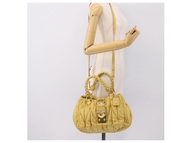 Borsa Miu Miu Matelassé in pelle 2way Gialla Tono Oro Auth 167575V Giallo - vista 26