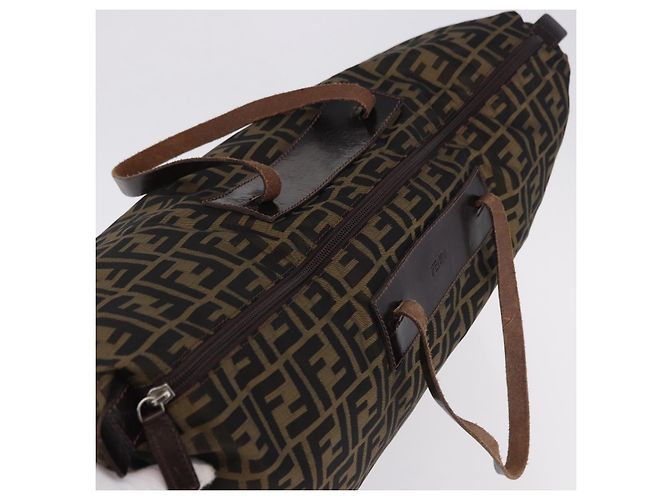 Borsa Tote FENDI Zucca Canvas Nylon Marrone Nero Auth 197867 - vista 6
