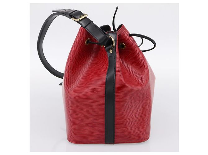 LOUIS VUITTON Epi Petit Noe Schultertasche Rot Schwarz M44172 LV Auth 200330A - Ansicht 3