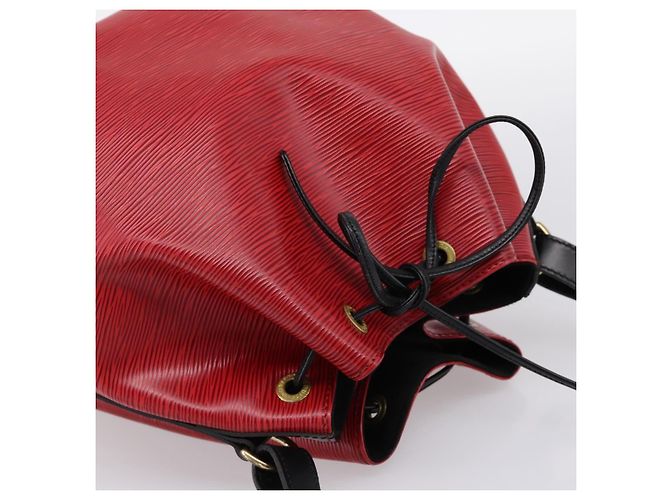 LOUIS VUITTON Epi Petit Noe Schultertasche Rot Schwarz M44172 LV Auth 200330A - Ansicht 6