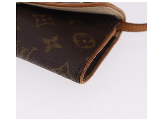 LOUIS VUITTON Monogram Pochette Twin PM Shoulder Bag M51854 LV Auth ka6047 Monogramma - vista 16