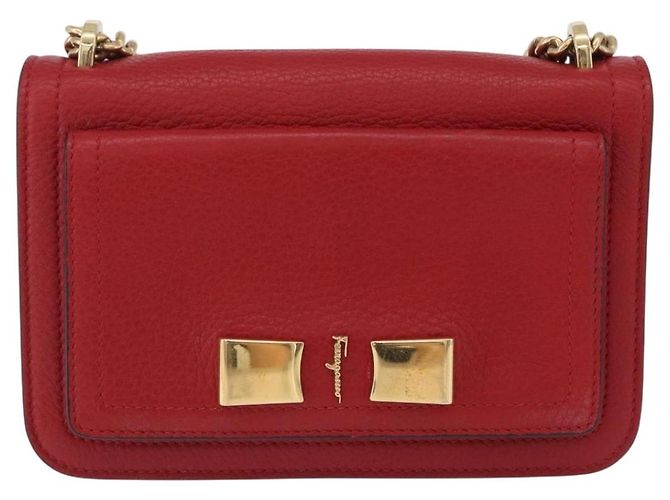 Borsa a tracolla con catena Salvatore Ferragamo in pelle rossa tono oro Auth 200367A Rosso - vista 13