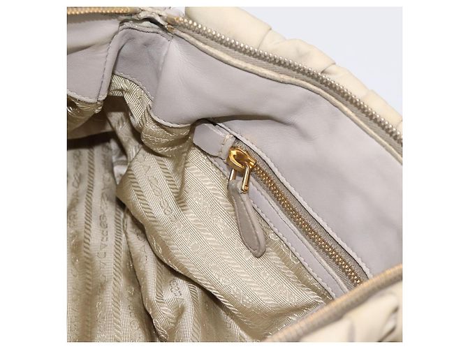 PRADA Geraffte Handtasche Nylon 2way Beige Gold Auth 201930 Golden - Ansicht 24