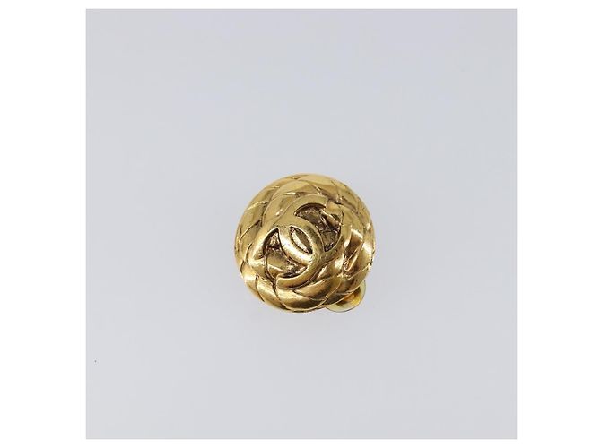 Orecchini CHANEL metallo Gold Tone CC Auth 201015V - vista 2