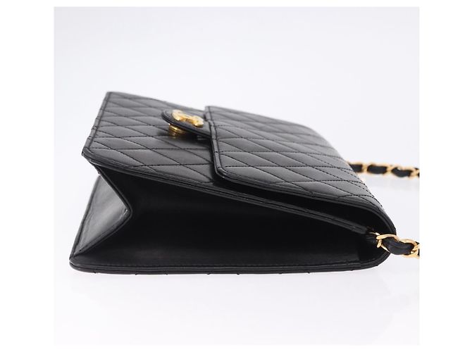 Borsa a tracolla CHANEL Matelasse Push Lock in pelle d'agnello nera e oro CC Auth am12544M Nero D'oro - vista 3