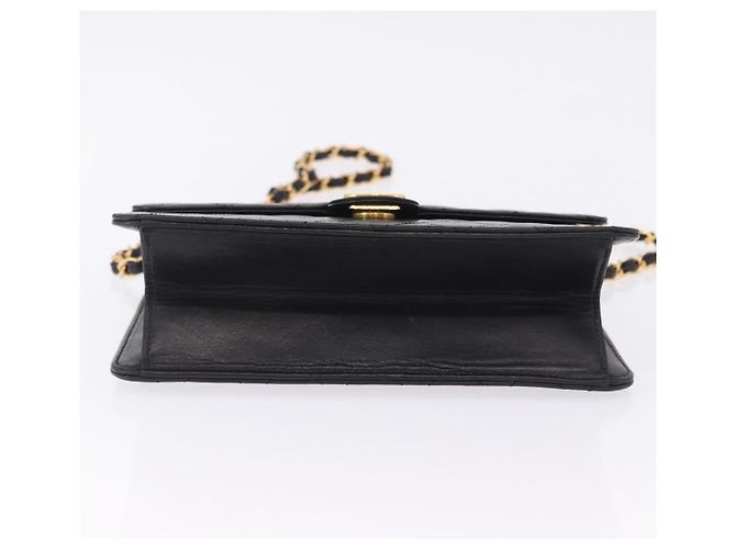 Borsa a tracolla CHANEL Matelasse Push Lock in pelle d'agnello nera e oro CC Auth am12544M Nero D'oro - vista 5