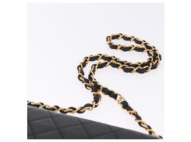 Borsa a tracolla CHANEL Matelasse Push Lock in pelle d'agnello nera e oro CC Auth am12544M Nero D'oro - vista 8