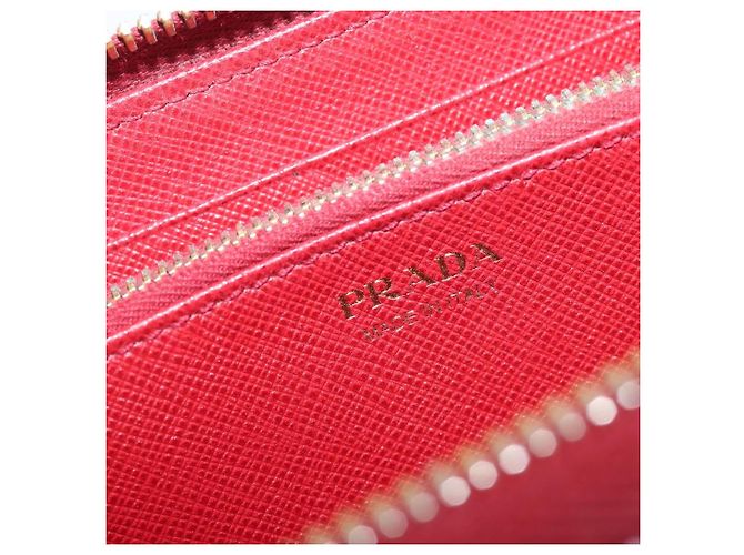 Saffiano Portafoglio lungo PRADA in pelle Safiano rosso e oro Auth bs36867 D'oro - vista 18