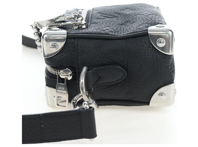 LOUIS VUITTON Monogram Taurillon Clemence Mini Soft Trunk M25927 Auth 197251SAM Schwarz - Ansicht 3