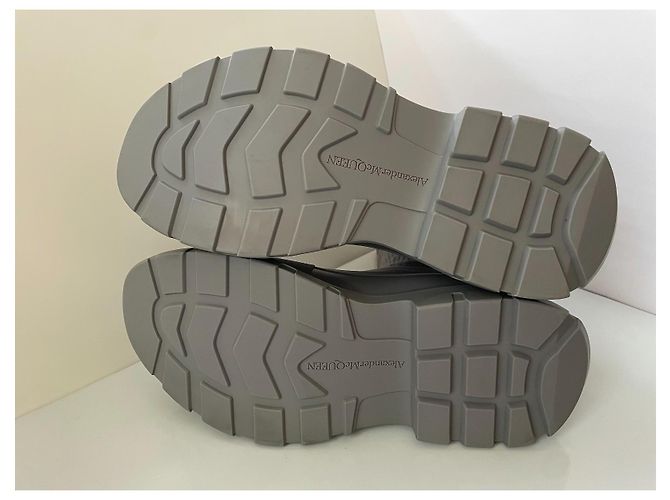 Alexander McQueen Sneakers Oversized Sole Sock - Grigio - vista 5