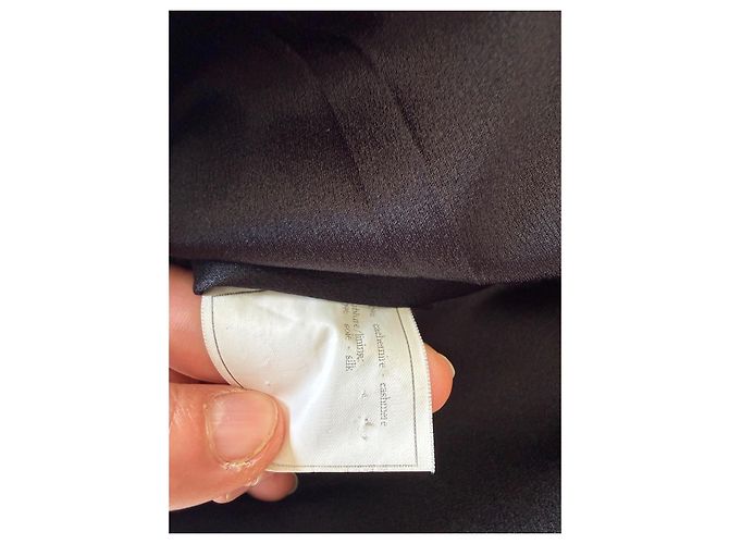 Chanel Vintage schwarze Kaschmirjacke mit Gürtel - Ansicht 11