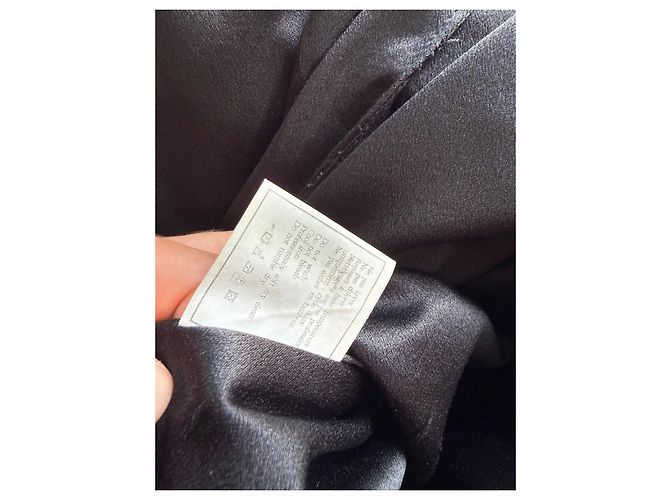 Chanel Vintage schwarze Kaschmirjacke mit Gürtel - Ansicht 12