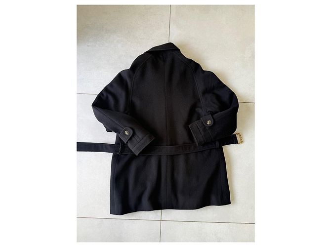 Chanel Vintage schwarze Kaschmirjacke mit Gürtel - Ansicht 8