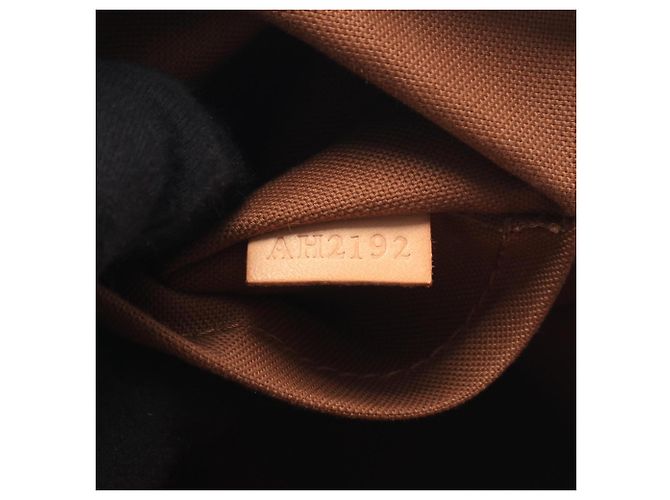 Borsa Louis Vuitton Tivoli PM Monogram Marrone - vista 5