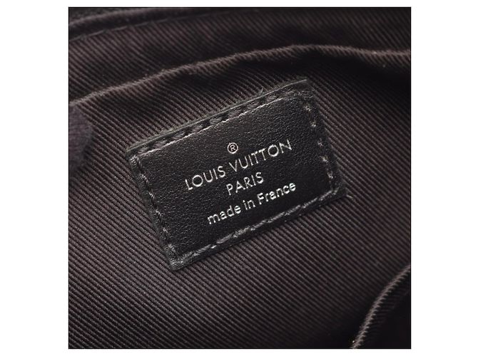 Borsa a tracolla Louis Vuitton Trio Messenger Marrone Nero - vista 4