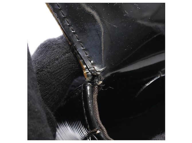Louis Vuitton Pochette Soby Clutch Handbag Nero - vista 8