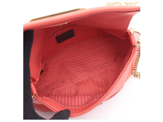 Bolso de hombro Fendi de piel rosa - vista 3
