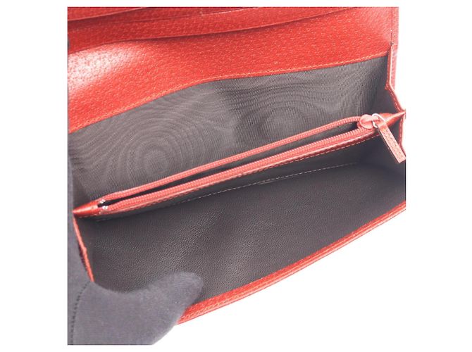 Cartera larga bi-fold Gucci de piel roja - vista 4