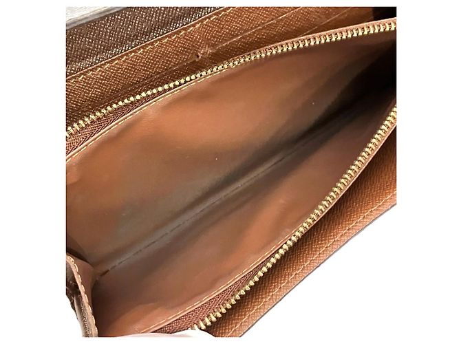 Louis Vuitton Portefeuille Sarah Long Wallet Marrone - vista 9