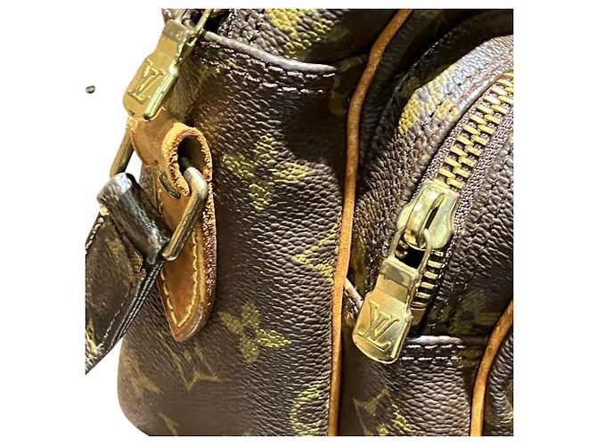 Borsa a tracolla Louis Vuitton Nile Marrone - vista 7