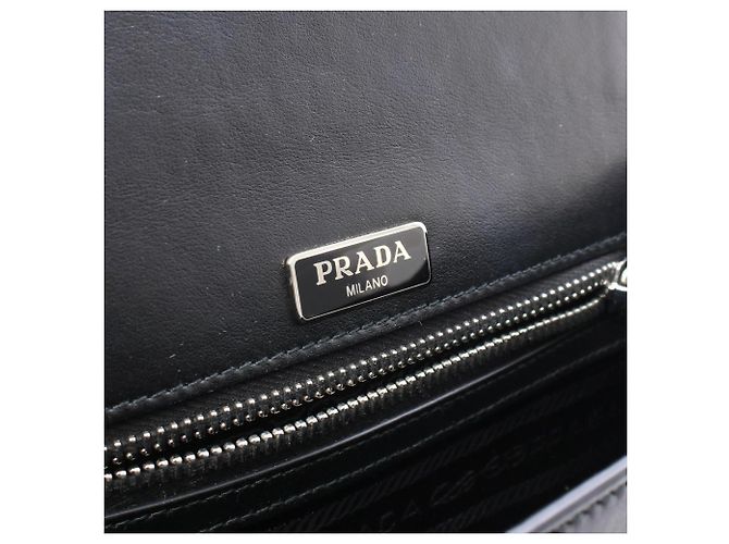 Bolso Prada SOFT CALF Negro - vista 4