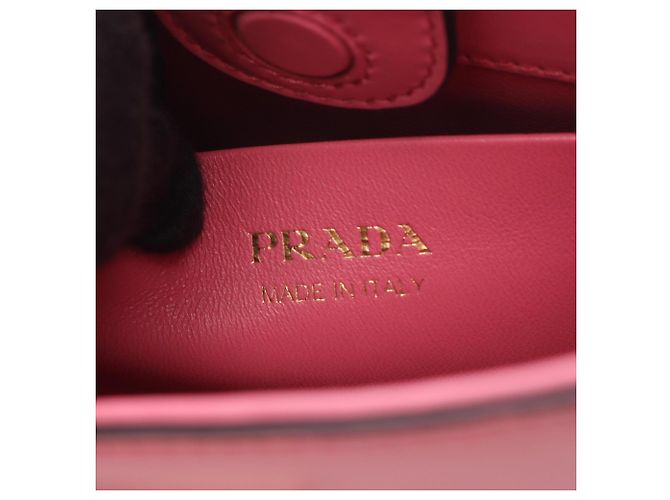 Bolsa de Ombro Prada Cleo Rosa - vista 4