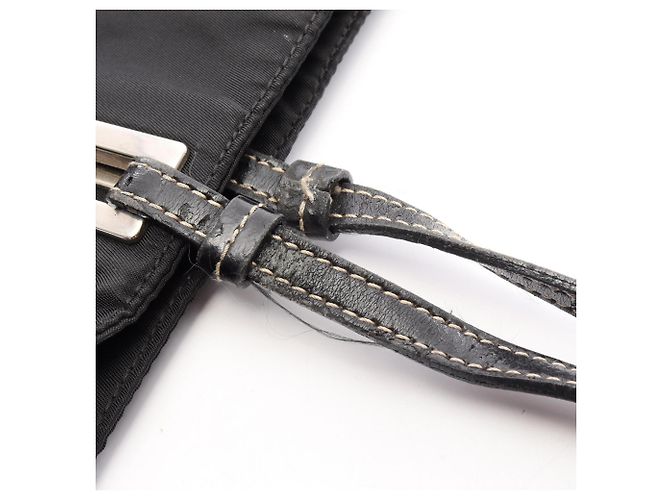 Borsa Tote Prada in Nylon e Pelle Nero - vista 9