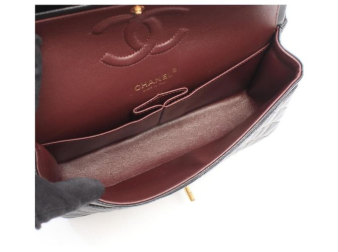 Borsa a tracolla Chanel Matelassé Double Flap Nero - vista 3