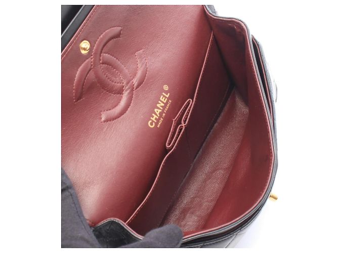 Borsa a tracolla Chanel Matelassé Double Flap Nero - vista 3